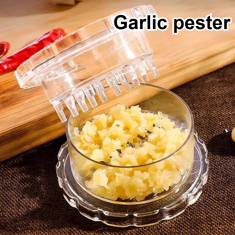 Home Cooking Utensils - เครื่องบดกระเทียมอเนกประสงค์แบบมือหมุน ที่บดกระเทียมแบบม้วน เครื่องสับกระเทียม อุปกรณ์ครัว เครื่องใช้ในบ้าน อุปกรณ์เสริมในครัว